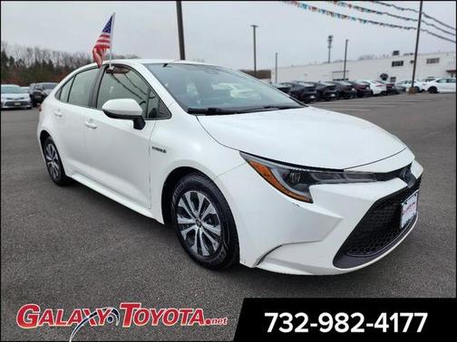 2020 Toyota Corolla Hybrid LE