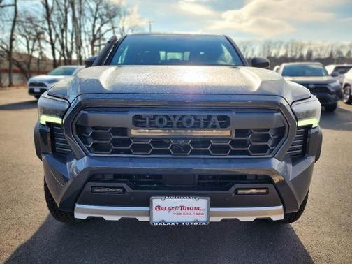 2026 Toyota Tacoma Hybrid Trailhunter