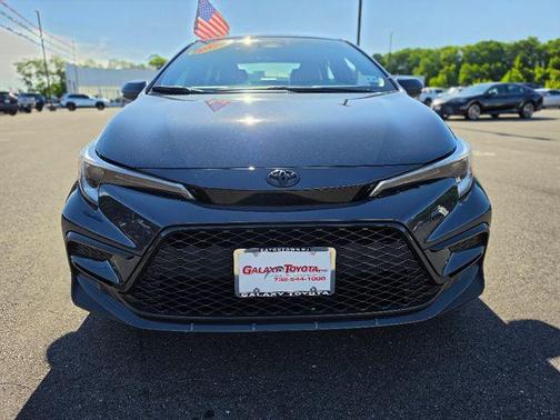 Midnight Black Metallic 2023 Toyota Corolla XSE