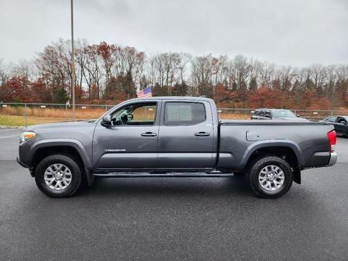 2017 Toyota Tacoma SR5