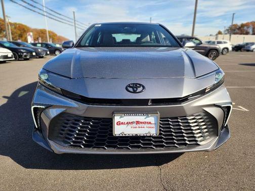 Heavy Metallic 2026 Toyota Camry SE