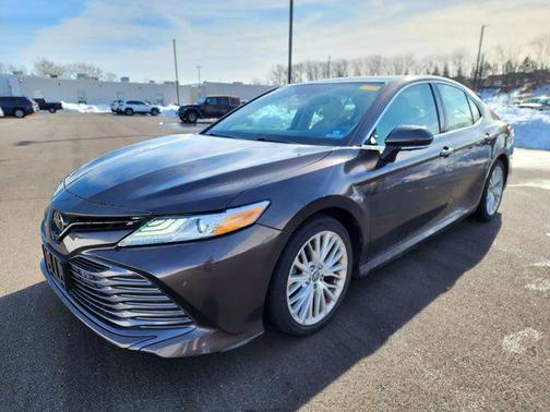 2019 Toyota Camry XLE