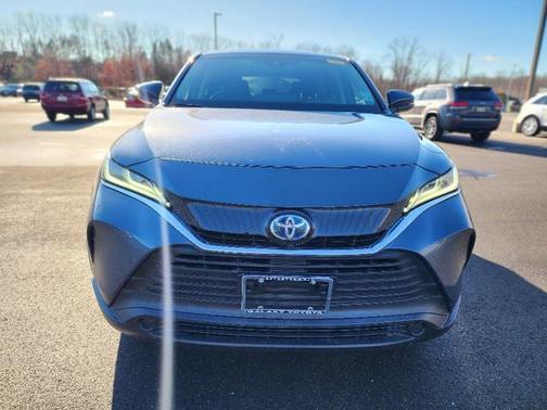 2024 Toyota Venza LE