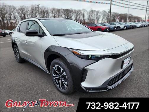 2025 Toyota bZ4X XLE