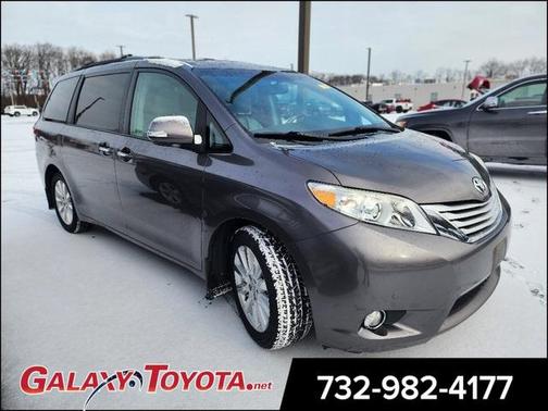 2013 Toyota Sienna XLE