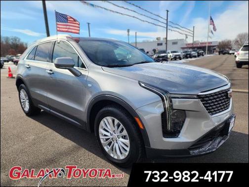 2024 Cadillac XT4 Luxury