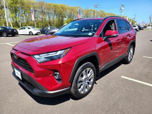 2023 Toyota RAV4 XLE Premium
