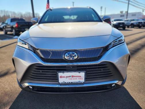 2023 Toyota Venza Limited