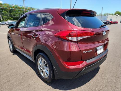 2017 Hyundai TUCSON SE