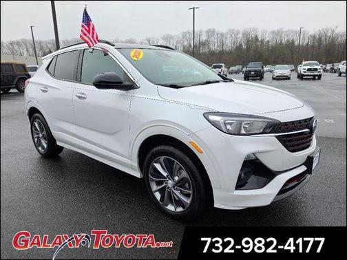 White Frost Tricoat 2020 Buick Encore GX Select
