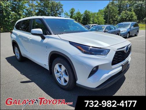 2023 Toyota Highlander Hybrid LE