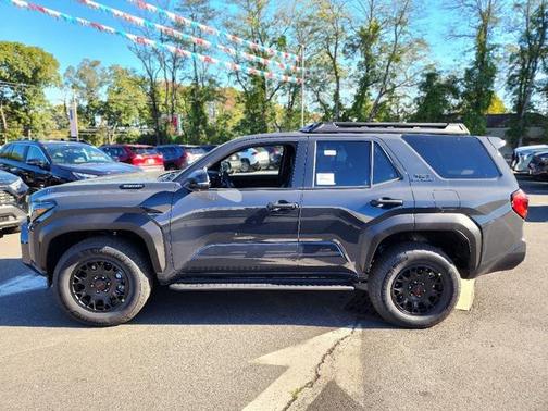 2025 Toyota 4Runner TRD Off Road