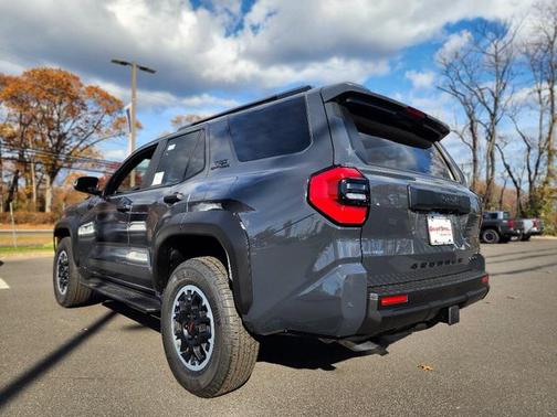 2025 Toyota 4Runner TRD Off Road