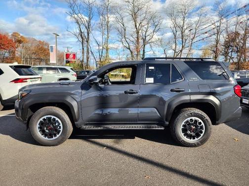 2025 Toyota 4Runner TRD Off Road