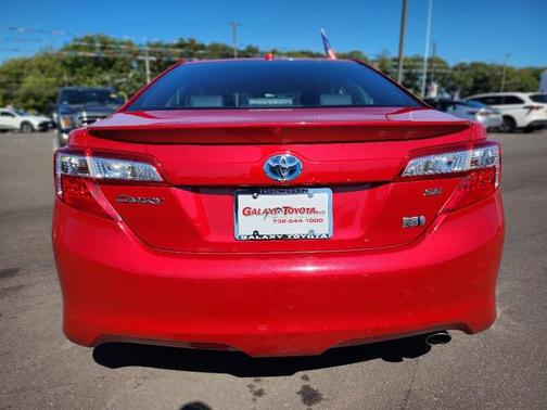 2014 Toyota Camry Hybrid LE