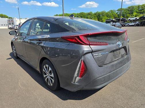 Magnetic Gray Metallic 2021 Toyota Prius Prime LE