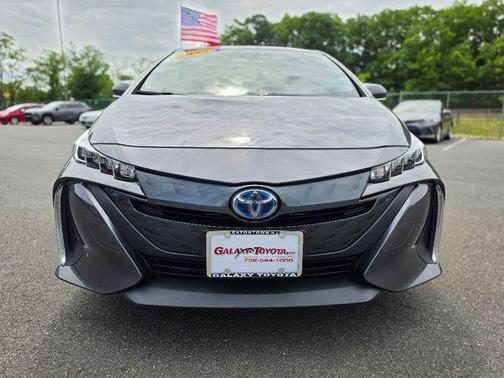 Magnetic Gray Metallic 2021 Toyota Prius Prime LE