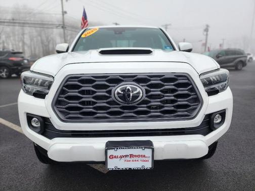 2020 Toyota Tacoma TRD Sport