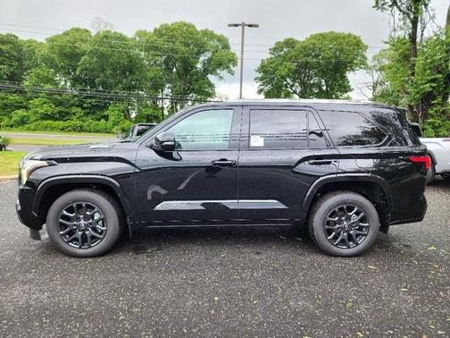 2025 Toyota Sequoia Platinum