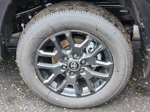 2025 Toyota Sequoia Platinum