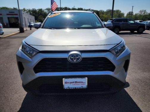 2021 Toyota RAV4 Hybrid LE