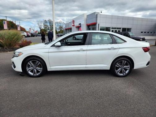 2023 Volkswagen Jetta 1.5T SE