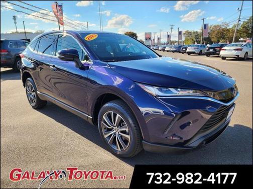 2023 Toyota Venza LE