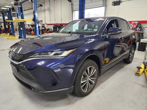 2023 Toyota Venza LE