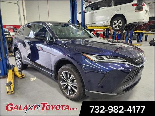 2023 Toyota Venza LE
