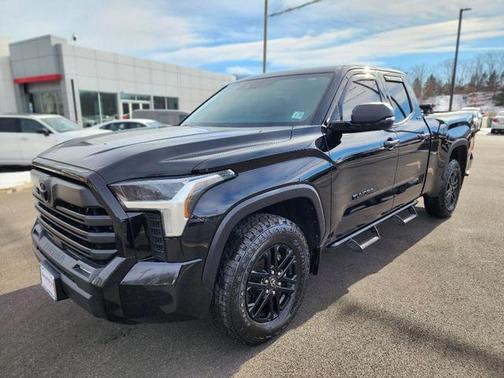 2022 Toyota Tundra SR5