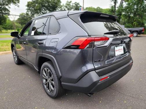 2025 Toyota RAV4 Hybrid XLE Premium