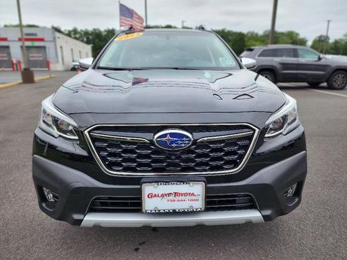 2022 Subaru Outback Touring