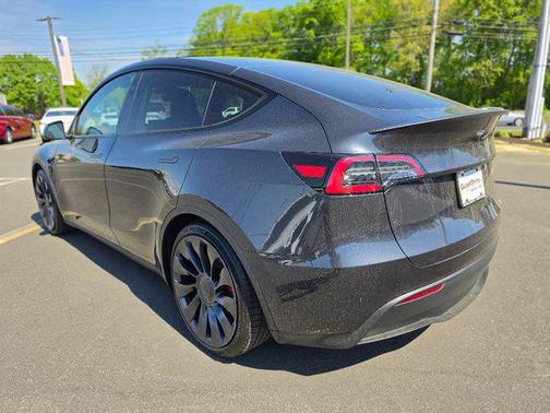 Stealth Grey 2024 Tesla Model Y Performance Dual Motor All-Wheel Drive