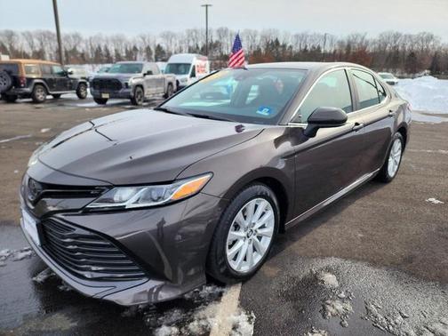 2019 Toyota Camry LE