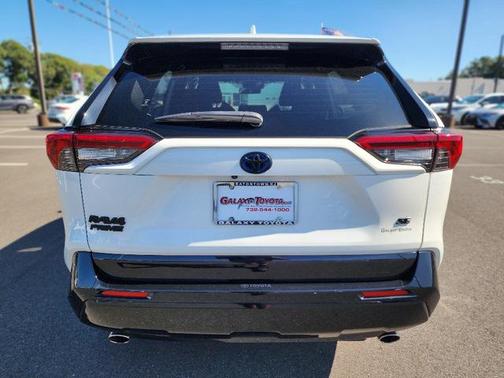 2023 Toyota RAV4 Prime SE