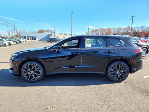 2025 Toyota Crown Signia Limited