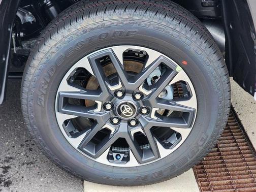 2025 Toyota Tundra Hybrid Limited