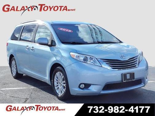2015 Toyota Sienna XLE Premium