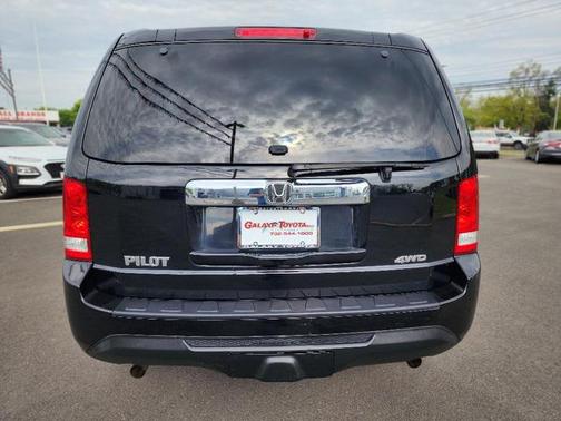 2015 Honda Pilot LX