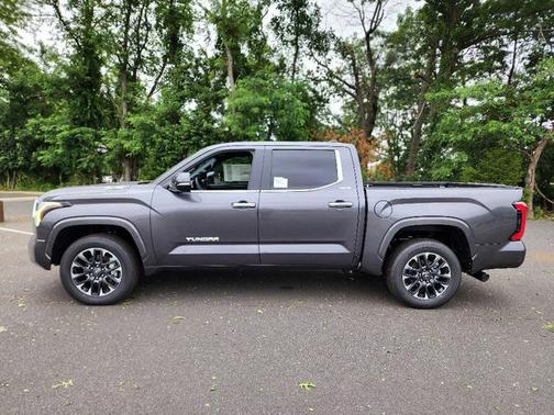 2025 Toyota Tundra Hybrid Limited