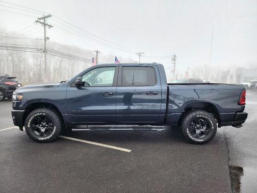 2025 RAM 1500 Warlock Crew Cab 4x4 5'7' Box