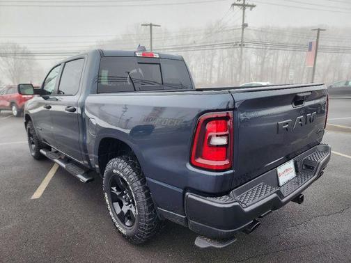 2025 RAM 1500 Warlock Crew Cab 4x4 5'7' Box