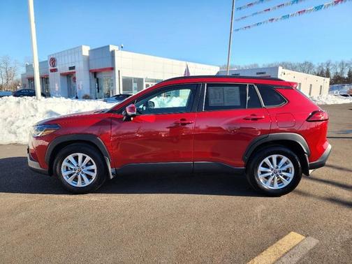 2023 Toyota Corolla Cross LE