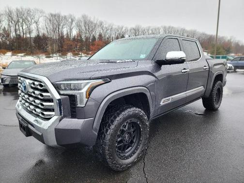 2024 Toyota Tundra Hybrid 1794 Edition