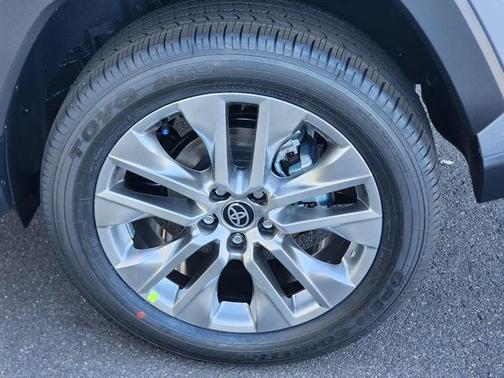 2025 Toyota RAV4 Limited