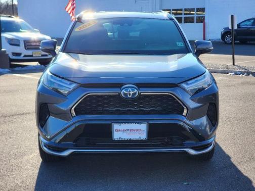 2023 Toyota RAV4 Prime SE