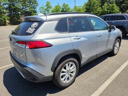 Sonic Silver 2022 Toyota Corolla Cross LE