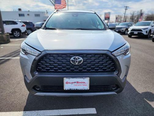 Sonic Silver 2022 Toyota Corolla Cross LE