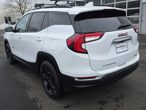 2023 GMC Terrain AWD AT4