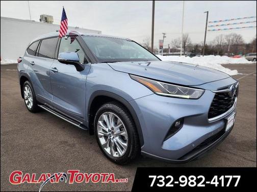 2024 Toyota Highlander Hybrid Limited